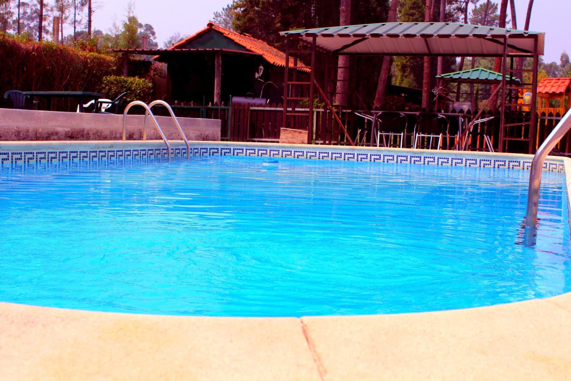 Residencial Pinho Verde มิอัลฮาดา ภายนอก รูปภาพ