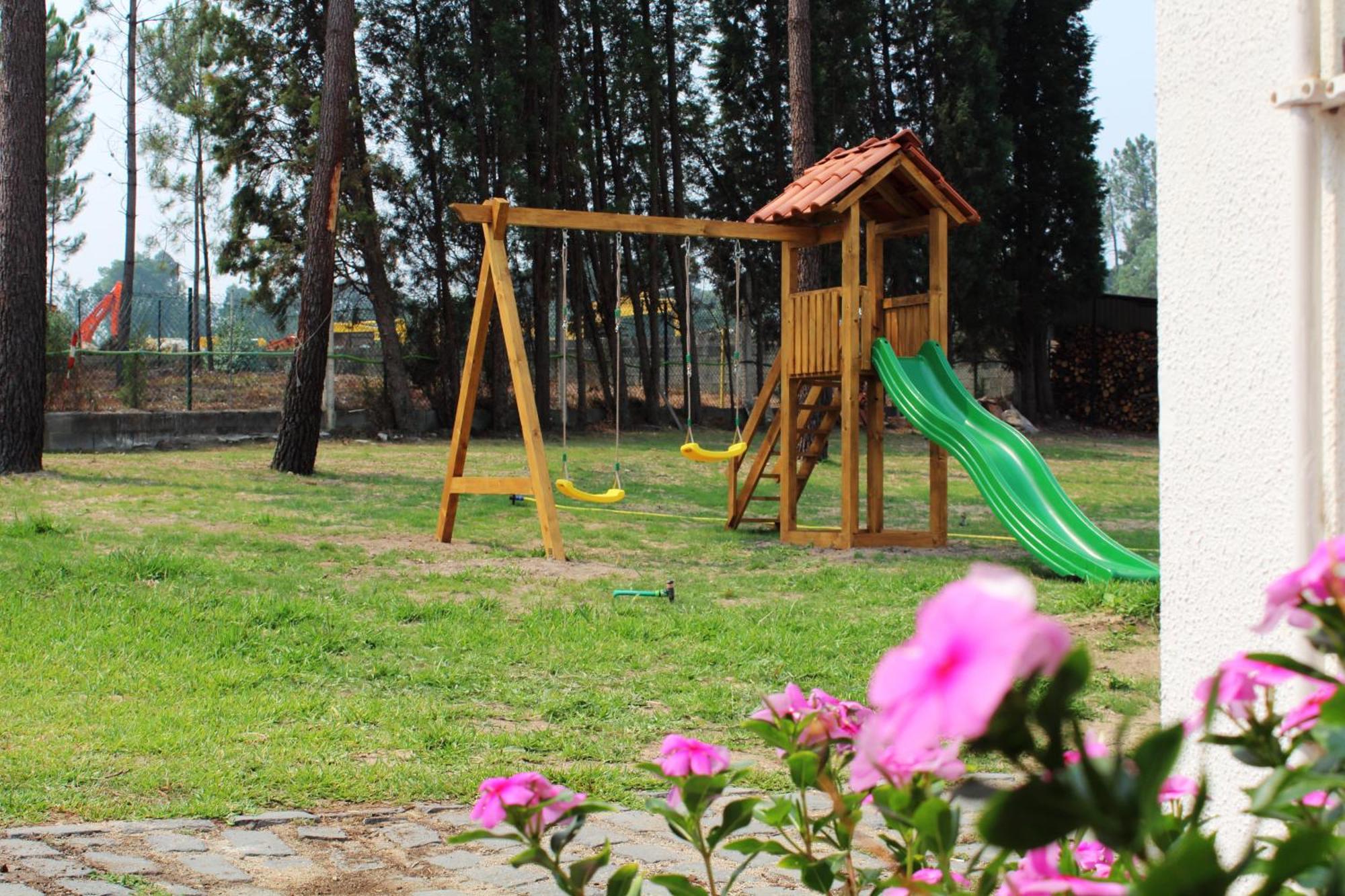 Residencial Pinho Verde มิอัลฮาดา ภายนอก รูปภาพ